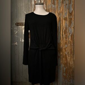 Long sleeve knot dress
